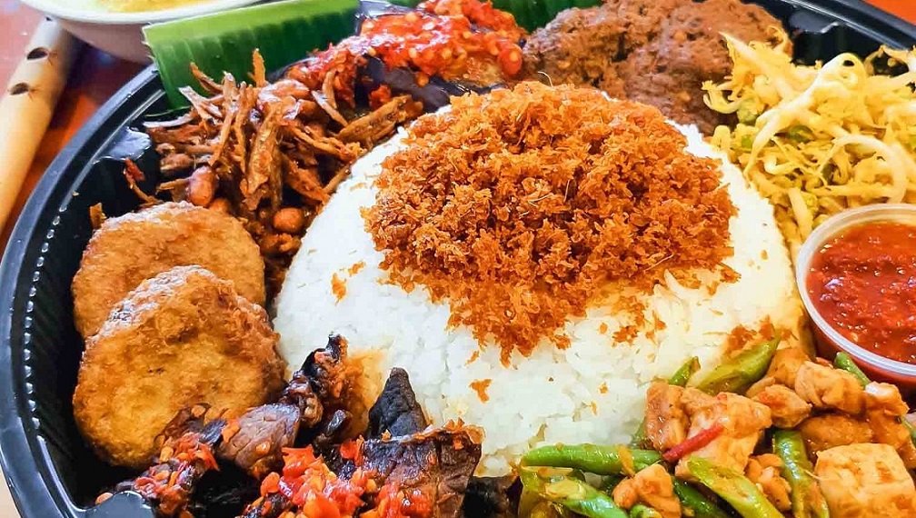 Tracing The Origins Of Nasi Ambeng